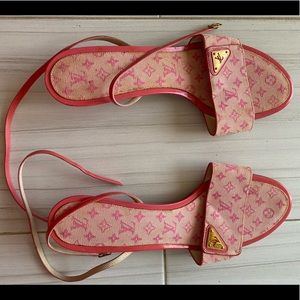 Louis Vuitton LV kitten heel sandal